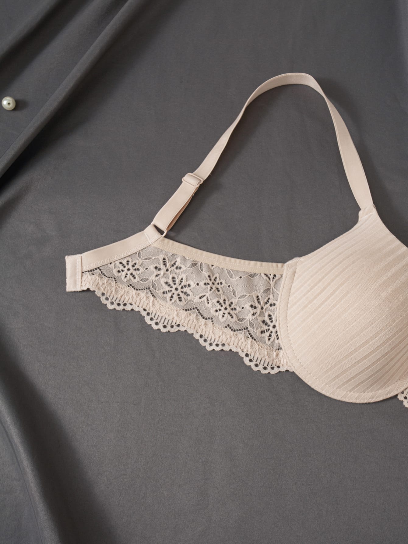 3-piece Set of Sexy Lace Push-Up Bras