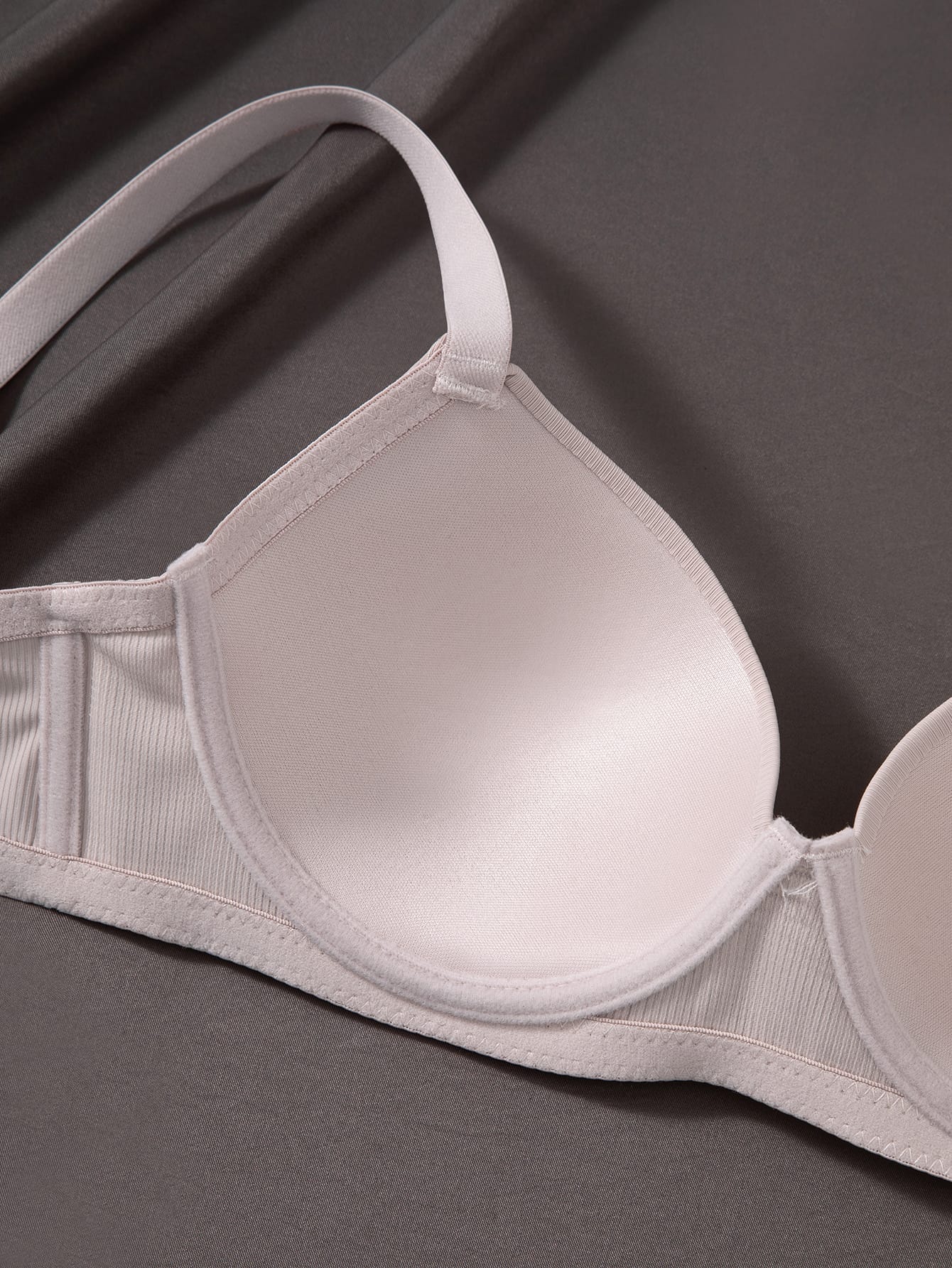 3-piece set of women's underwire front-closure bras
