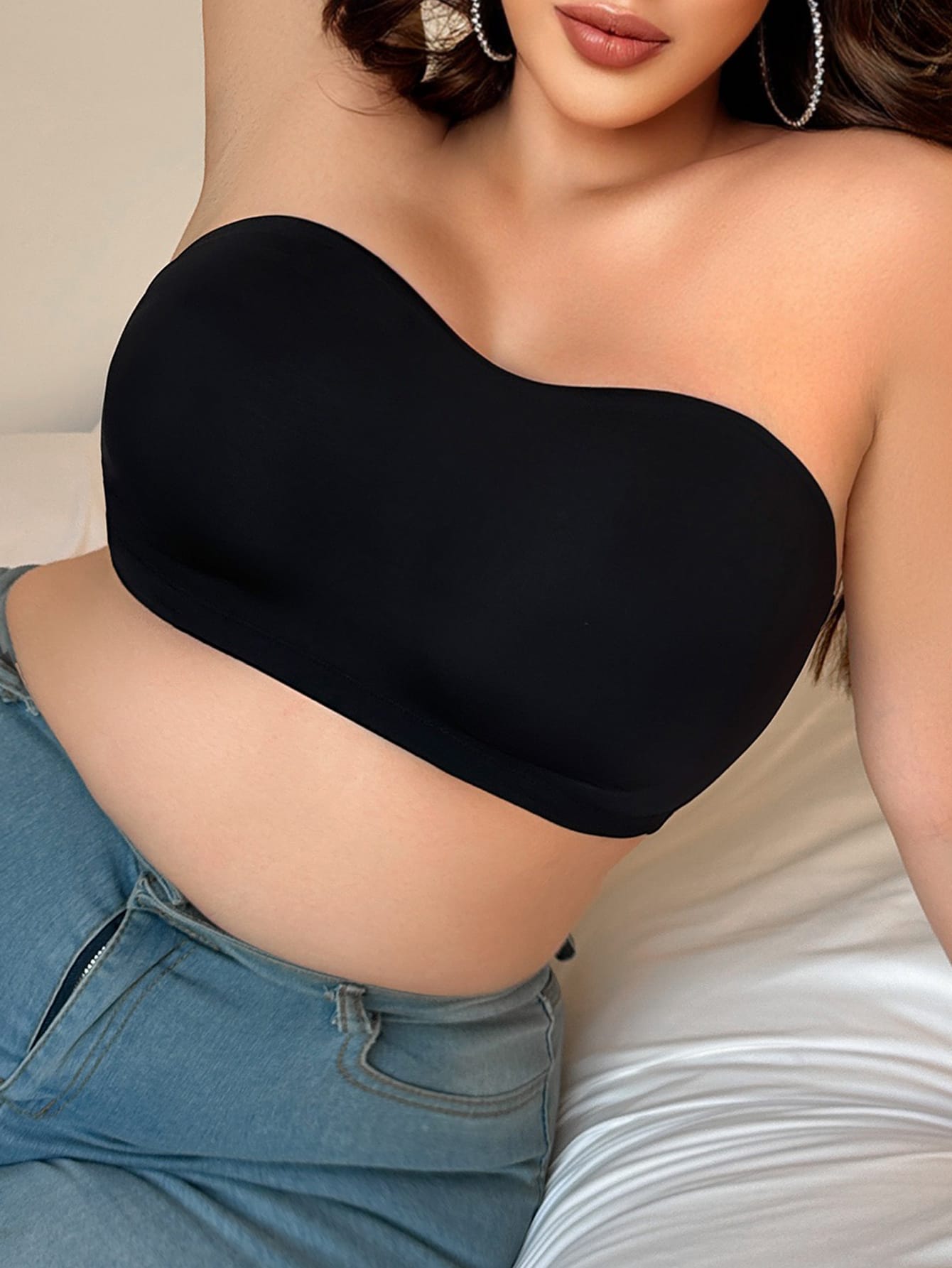 Classic solid color oversized tube top with padding