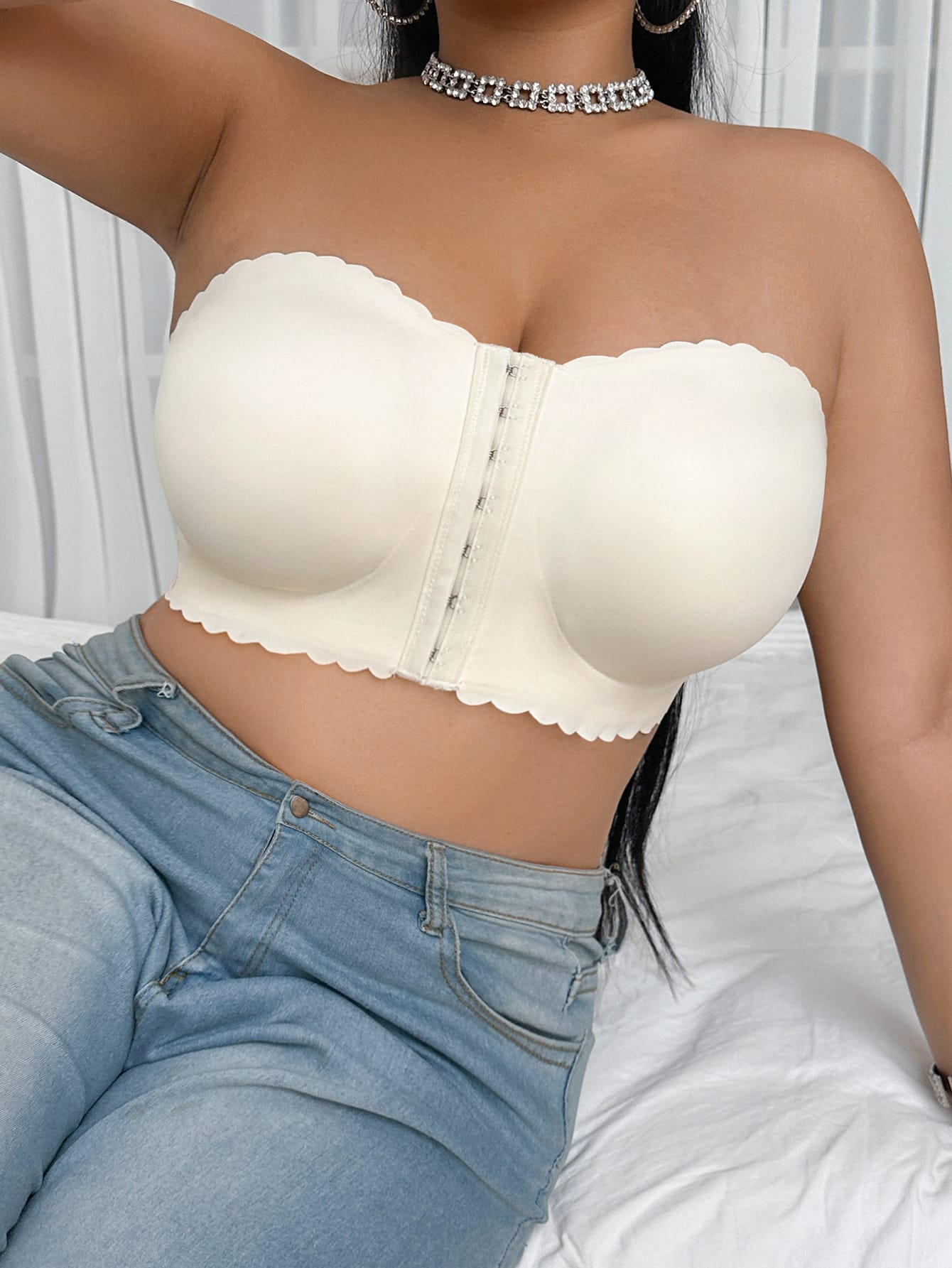 Non-slip large size front buckle tube top