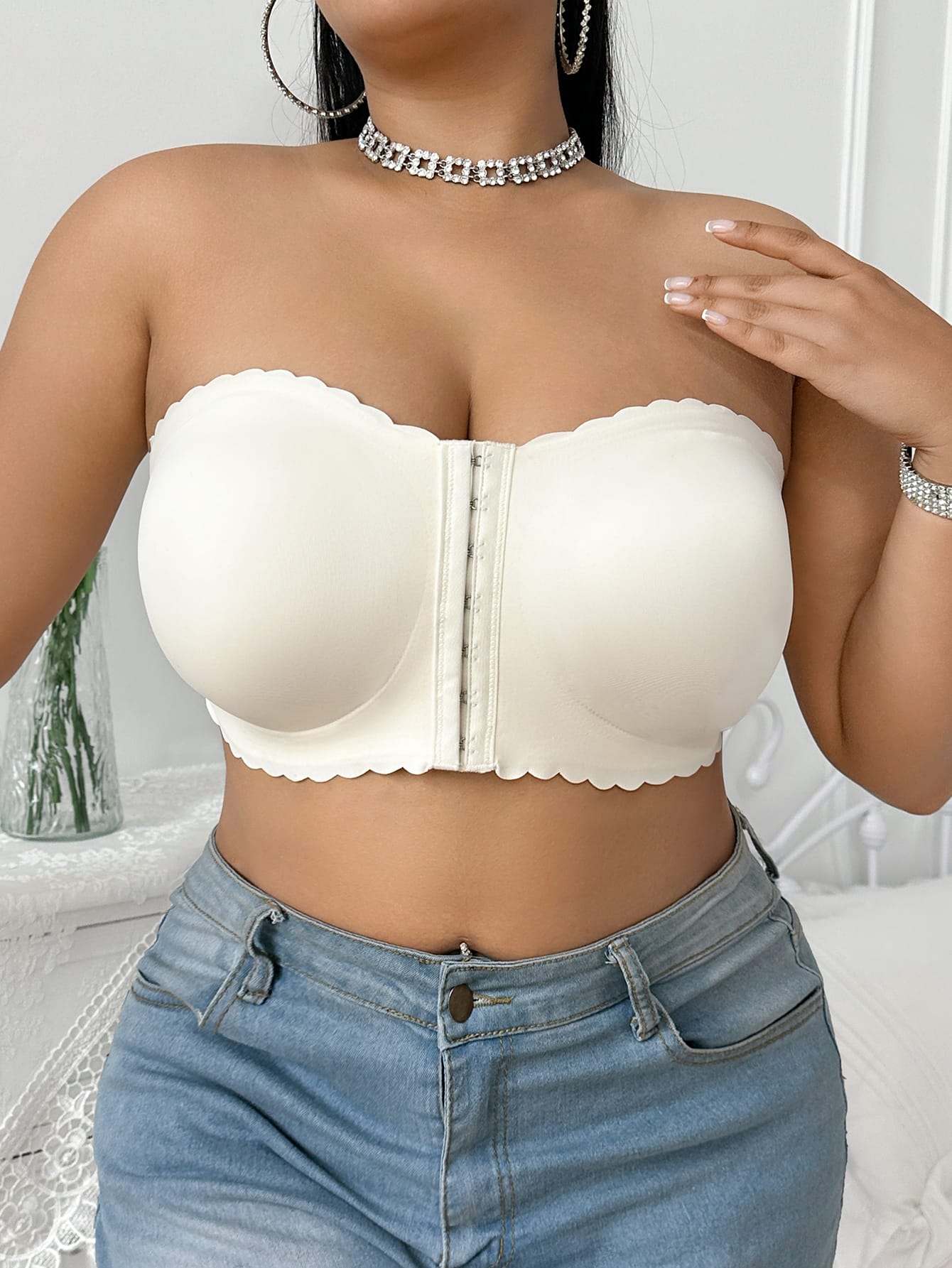 Non-slip large size front buckle tube top