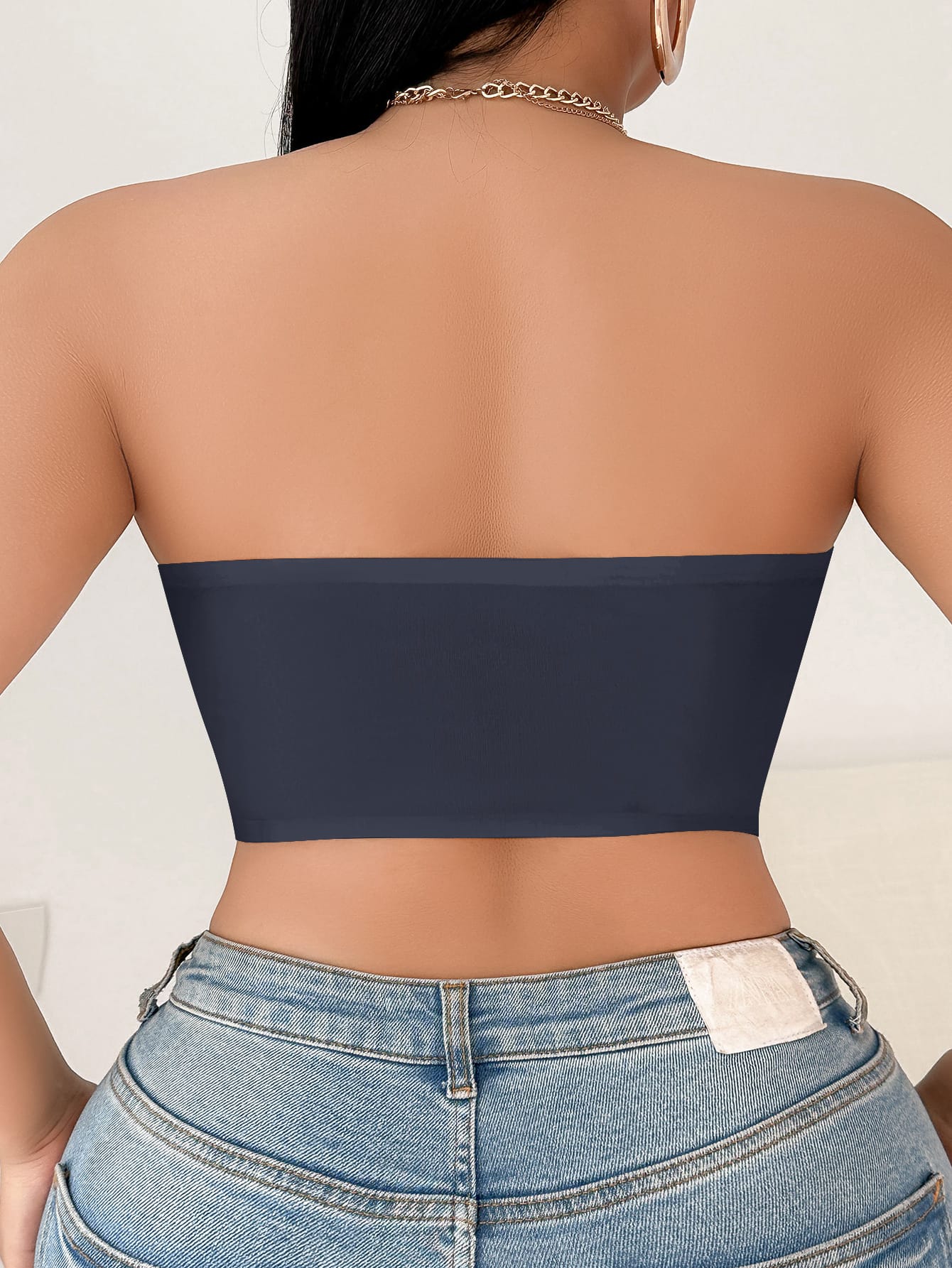 Large front-buttoned chest wrap with padding